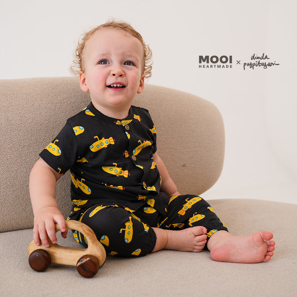Mooi X Dinda Puspitasari Setelan Bayi Ollie Long Button Set