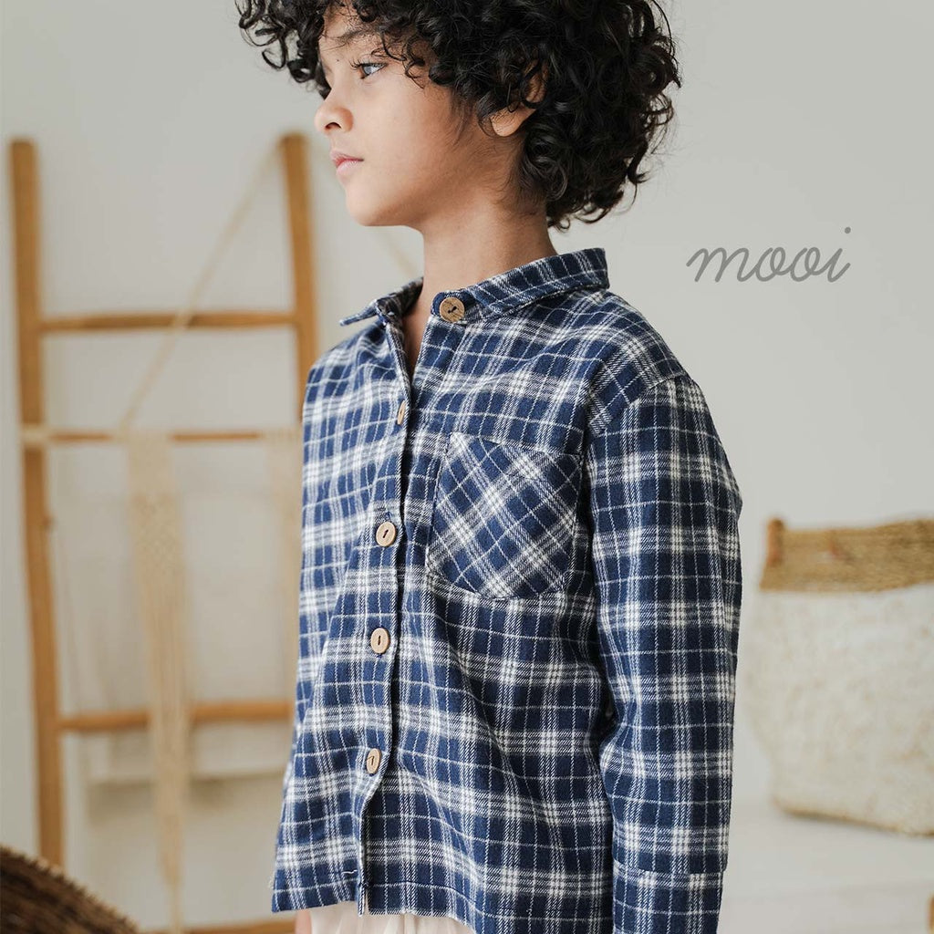 Mooi Kemeja Anak Flanel Hugo Shirt