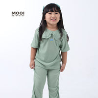 Mooi Atasan Anak Perempuan Eriya Top