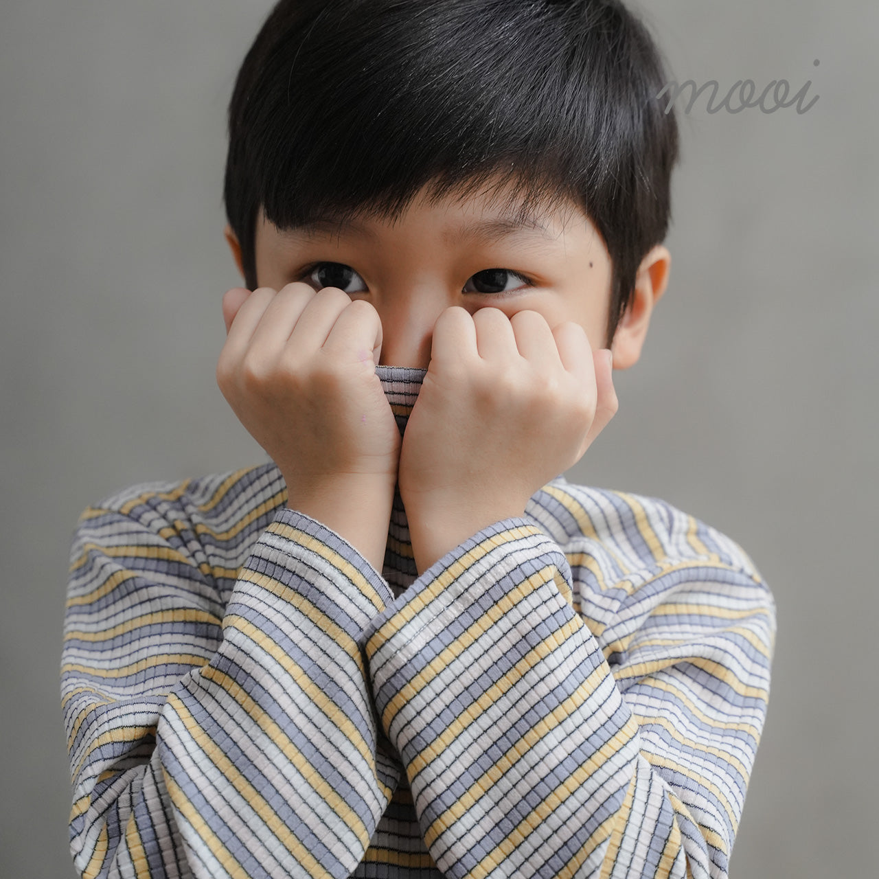 Mooi Atasan Anak Ren Turtle Neck Striped