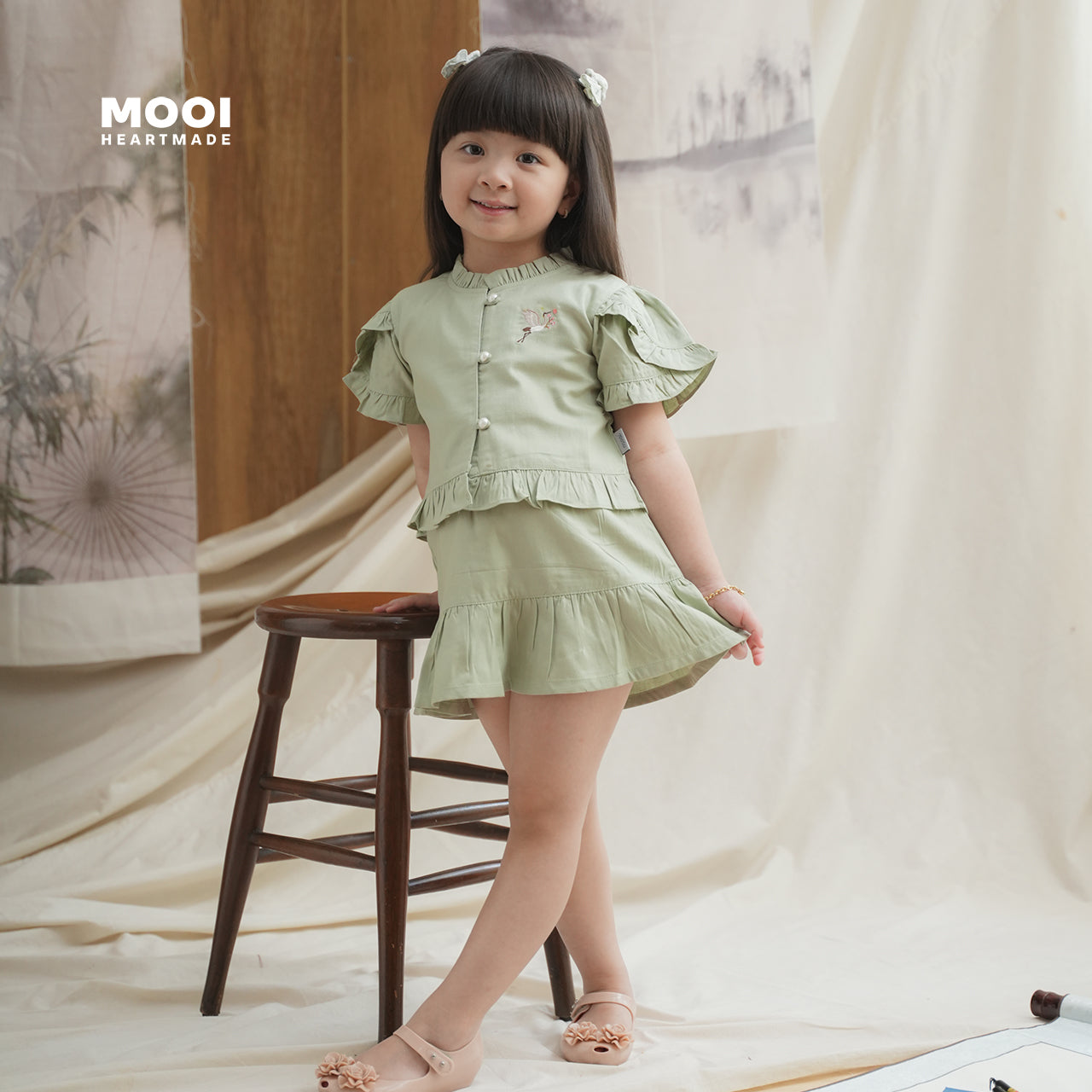 Mooi Setelan Anak Perempuan Fei Ruffle Set