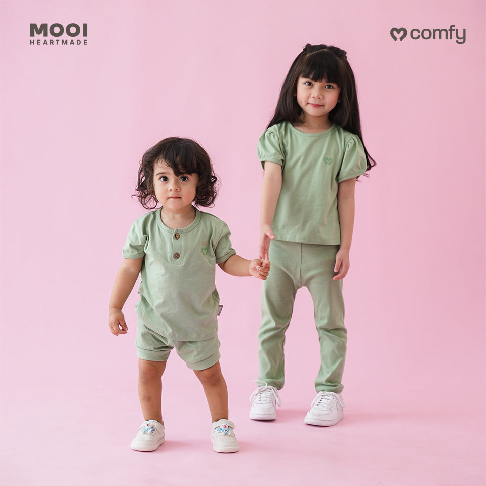 Mooi Setelan Bayi Comfy Baby Short Basic Set