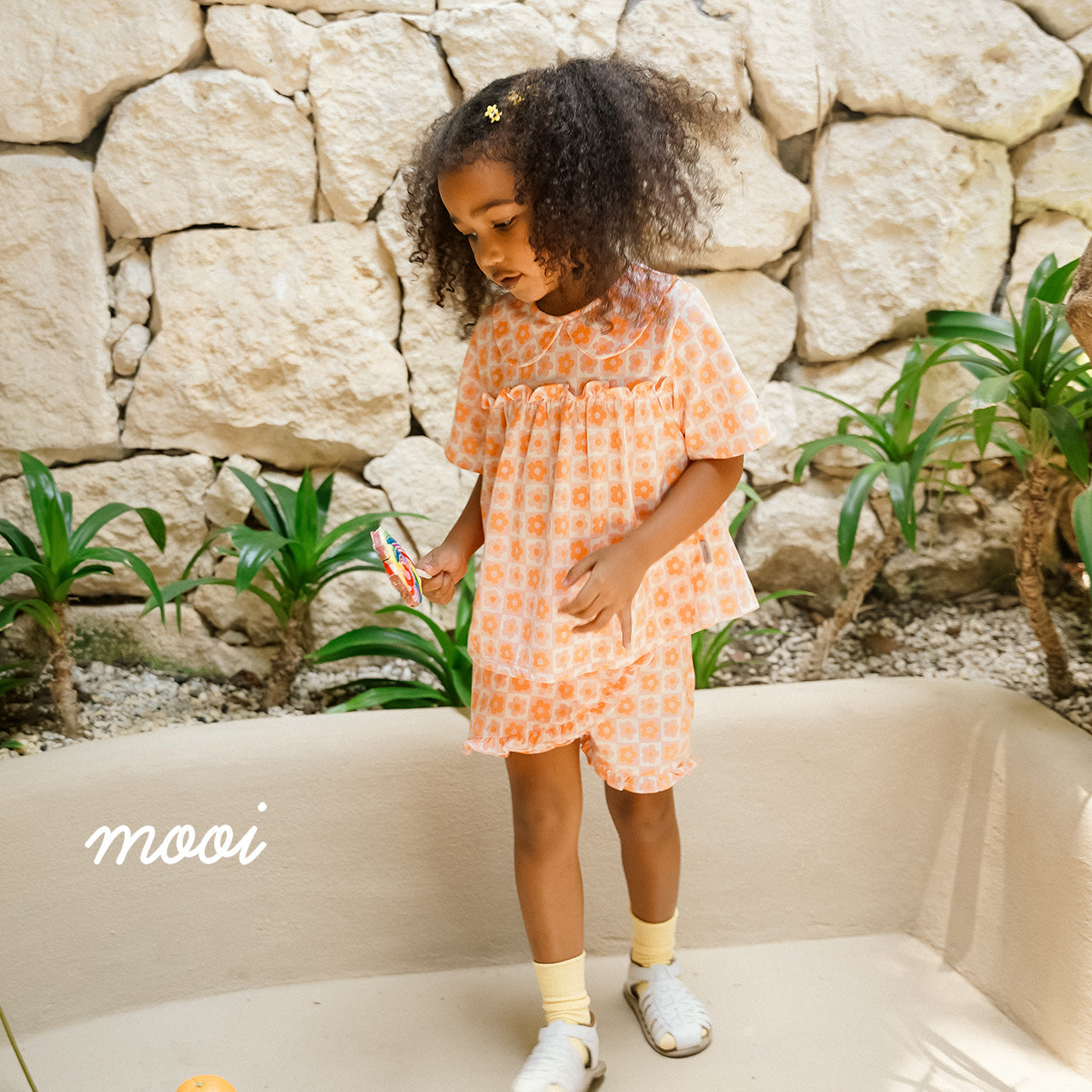 Mooi Atasan Anak Perempuan Rora Ruffle Top