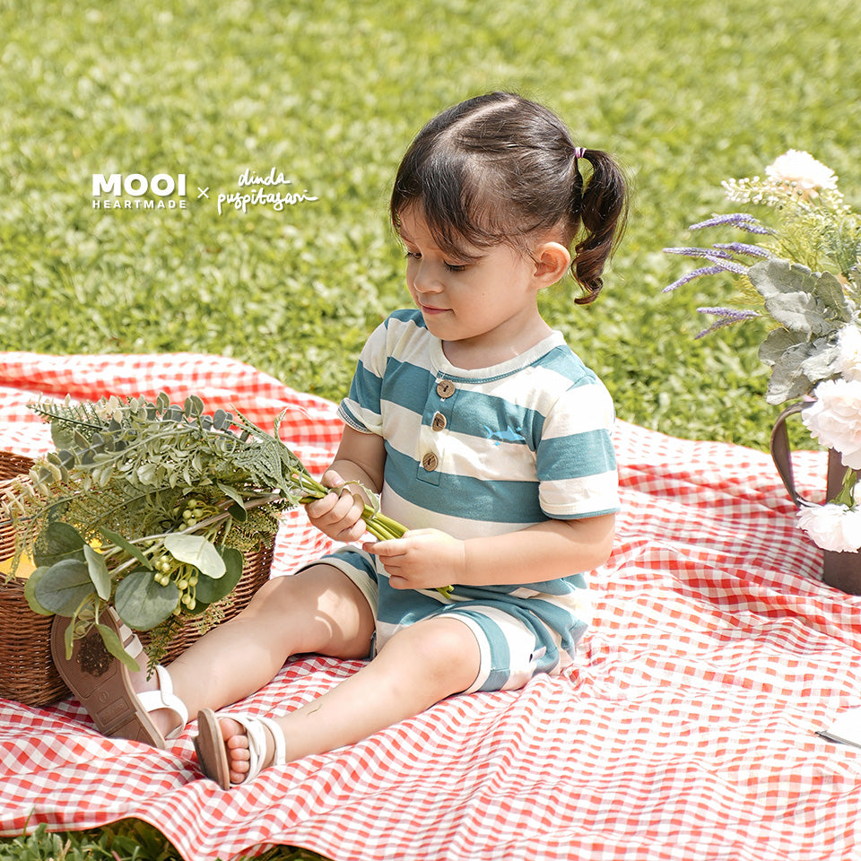 Mooi X Dinda Puspitasari Jumper Bayi Noel Striped Jumper