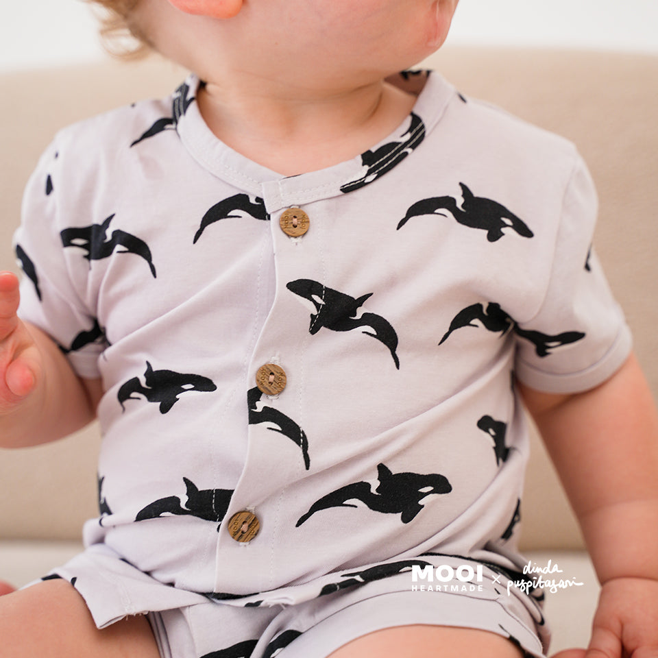 Mooi X Dinda Puspitasari Setelan Bayi Jose Button Set