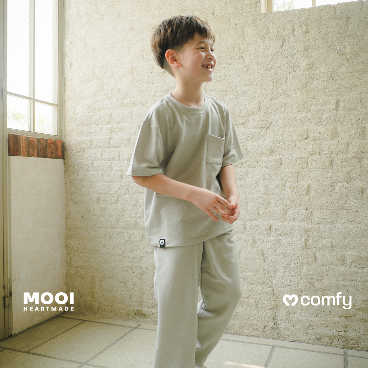 Mooi Kaos Anak Pocket Unisex Comfy Oversized T-Shirt Pocket Kids