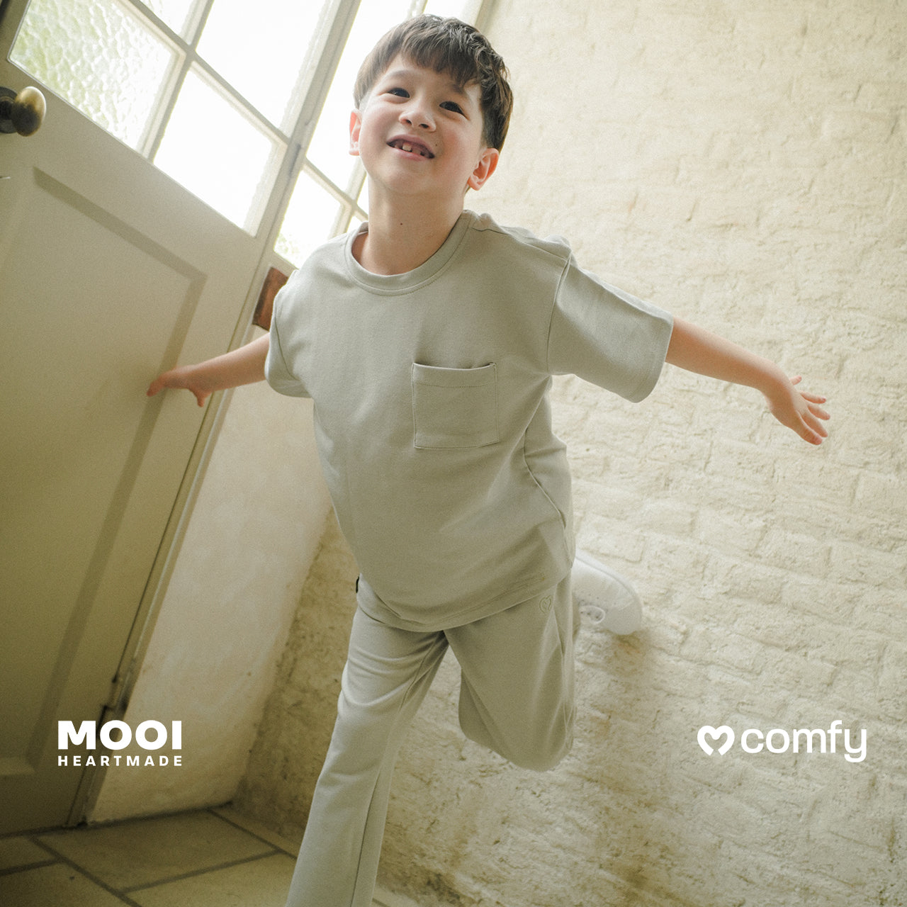 Mooi Kaos Anak Pocket Unisex Comfy Oversized T-Shirt Pocket Kids