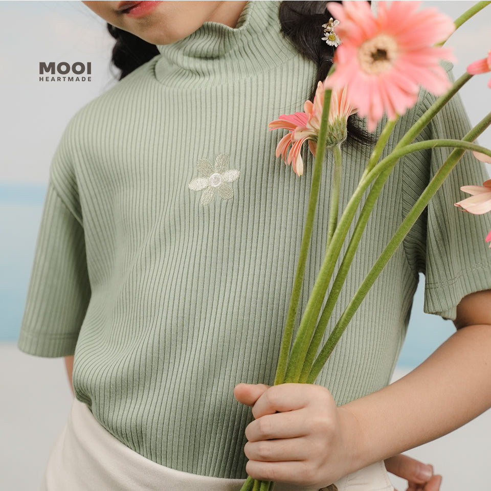 Mooi Atasan Turtleneck Anak Perempuan Giselle Top