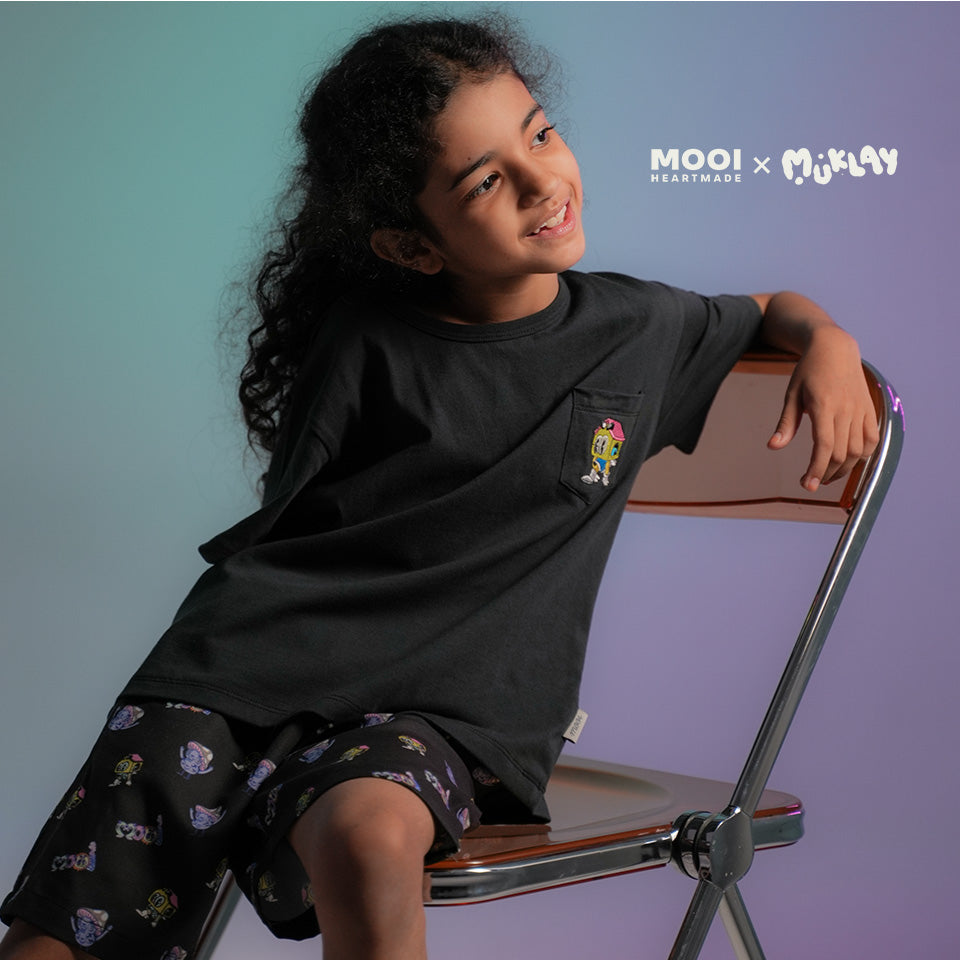 Mooi X Muklay Setelan Anak Pocket Tee Set