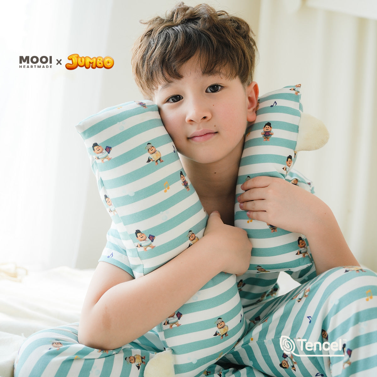 Mooi x Jumbo Mochi Hug Bantal Guling Anak Tencel