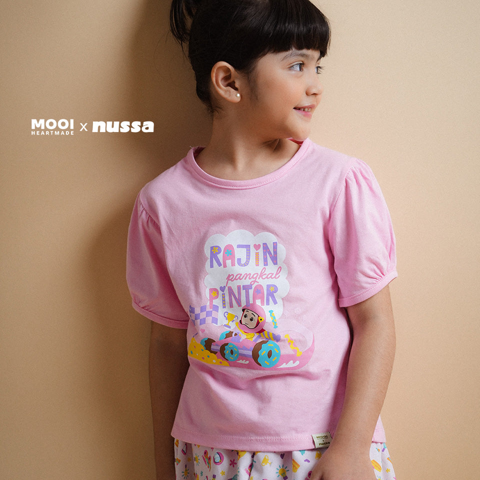 Mooi x Nussa Kaos Anak Perempuan Rarra Tshirt Graphic