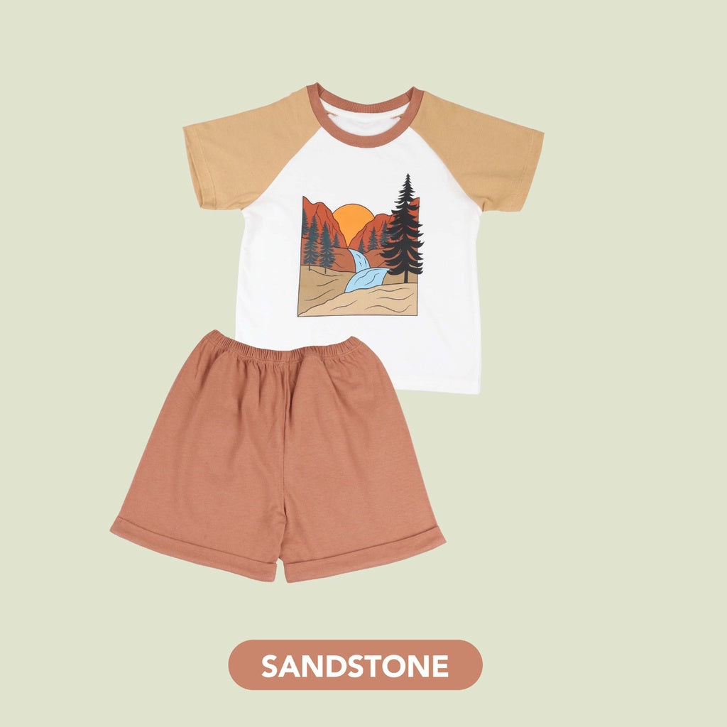 Mooi Setelan Anak Graphic Tee Set Adventure