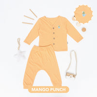 Mooi Setelan Panjang Bayi Long Button Set