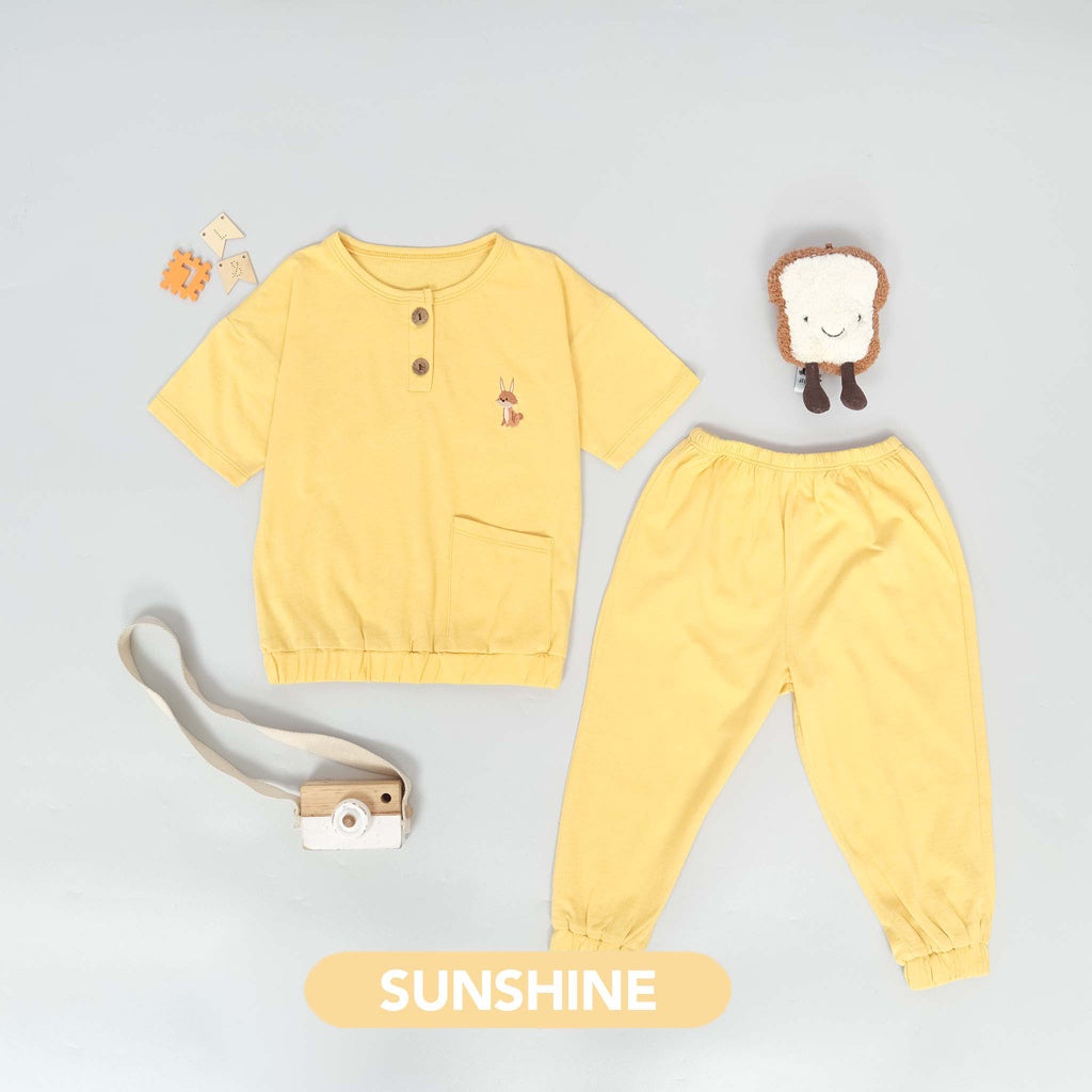 Mooi Setelan Anak Unisex Nava Button Set