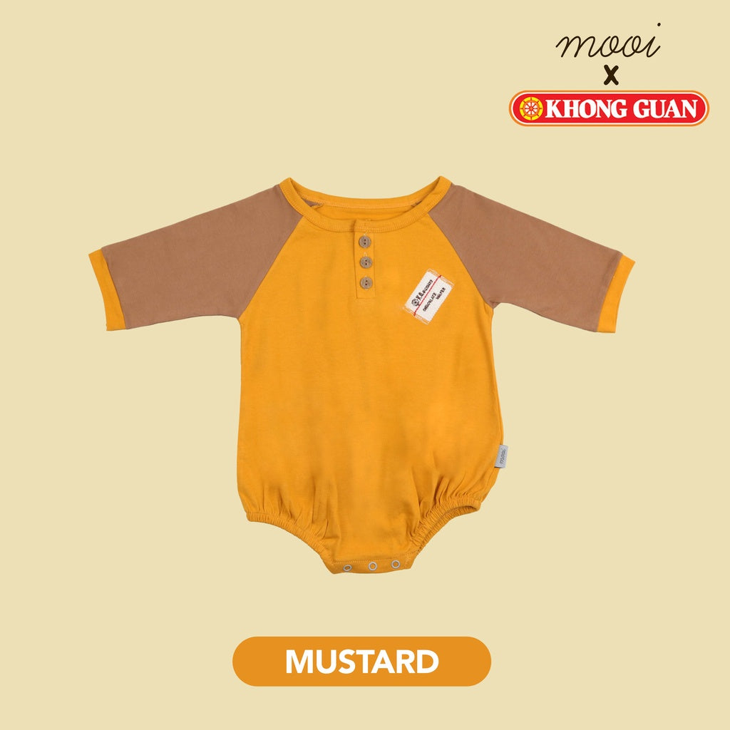 Mooi x Khong Guan Jumper Bayi