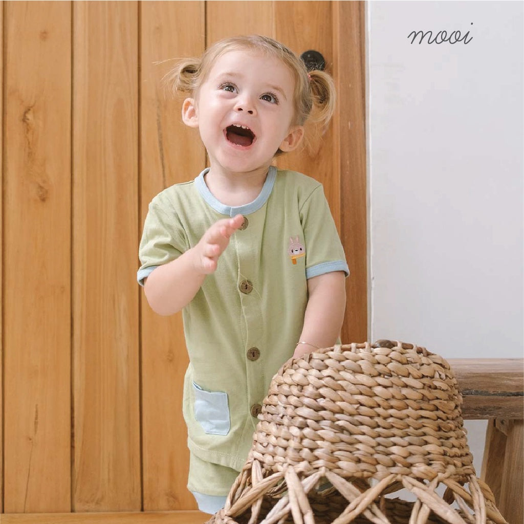 Mooi Setelan Bayi Zoey Button Set